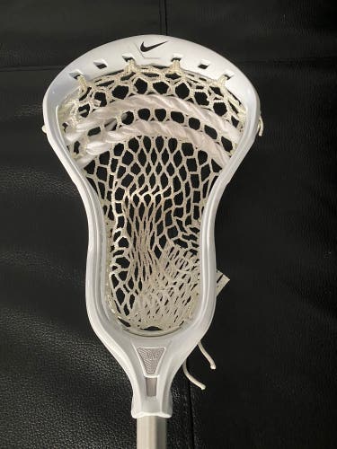 Like New Nike Lakota 2 Complete Stick