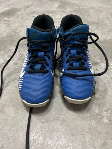Youth Size 2 Nike Alpha Cleats