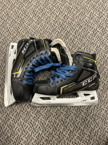 Used CCM Tacks 9370 size 8 goal skates