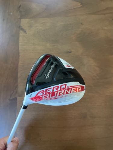 Taylormade Aero Burner Lefty driver
