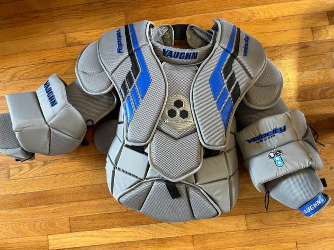 New Large Vaughn VE8 XFP Goalie Chest Protector