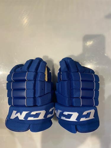 New CCM Gloves Pro Stock Pro Return  Senior Vancouver Canucks 14"