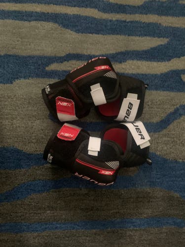Bauer Junior Elbow Guards