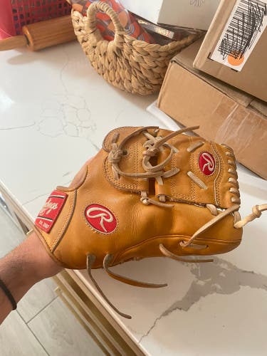 Used Right Hand Throw 12" Heart of the Hide Baseball Glove