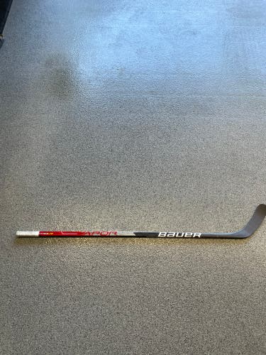 Senior Left Hand Toe Pattern Pro Stock Vapor Hyperlite Hockey Stick