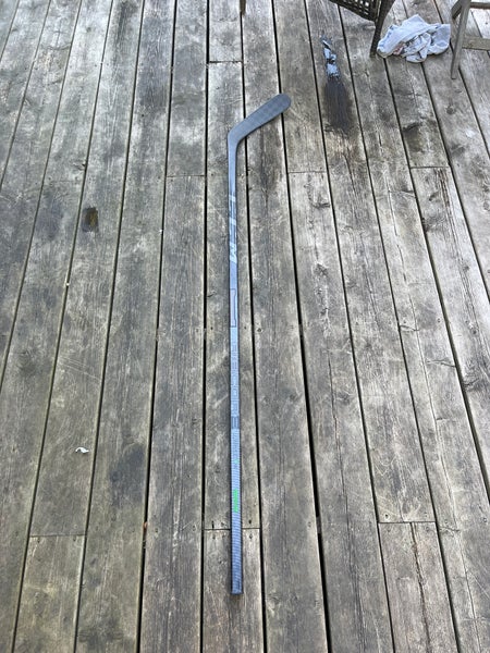 CCM Ribcor Trigger 6 Pro Senior Right Handed P29 Hockey Stick