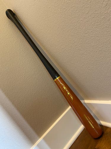2019 AXE (-3) 28 oz 31" GS4 Bat