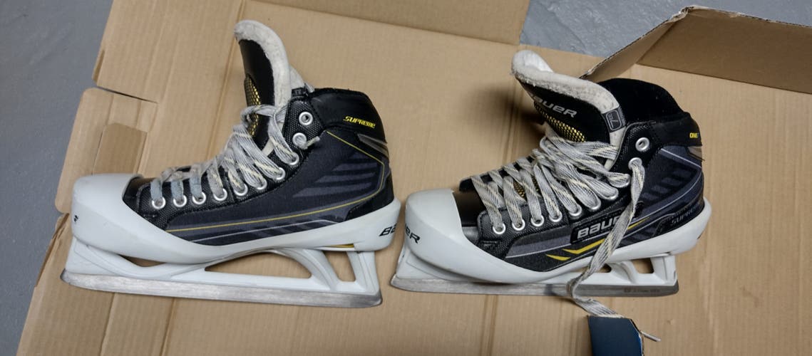 Senior Used Bauer Supreme One.7 Hockey Goalie Skates Extra Wide Width Size 7