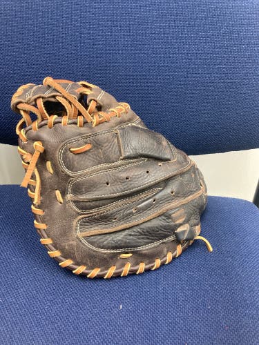 Re-laced/reconditioned Mizuno Franchise Catchers Mitt