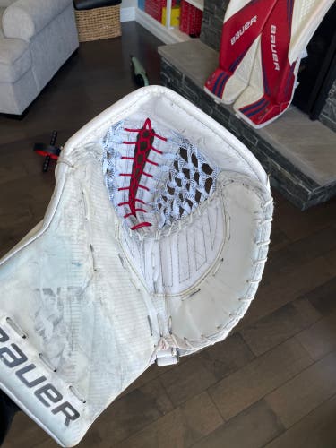 Bauer Supreme Ultrasonic / 2s Pro Glove