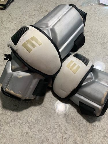 Used Large Epoch Integra Arm Pads
