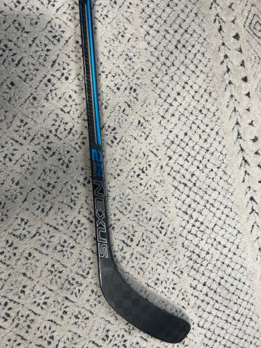 Intermediate Right Handed P88  Nexus 2N Pro Hockey Stick