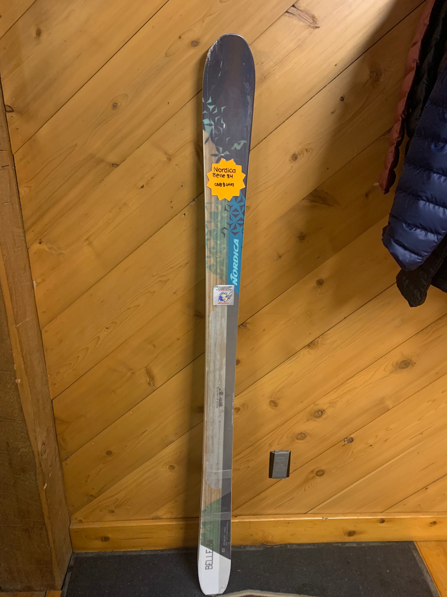 New Unisex 2019 Nordica All Mountain Belle 84 Skis Without Bindings