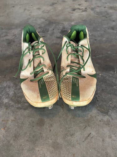 Green Men's Metal Low Cut Trout