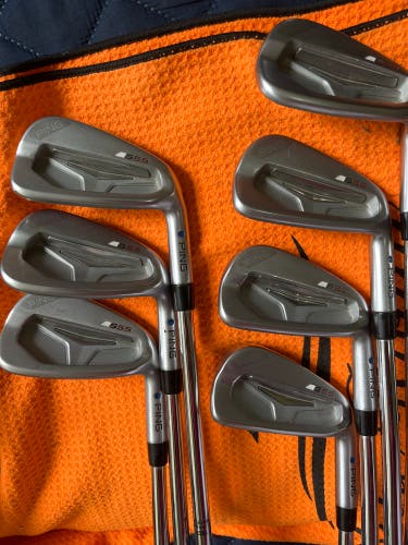 Men's RH X Flex Steel Shaft S55 Iron Set 4-PW