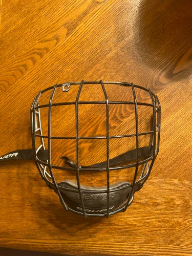 Bauer Oreo cage