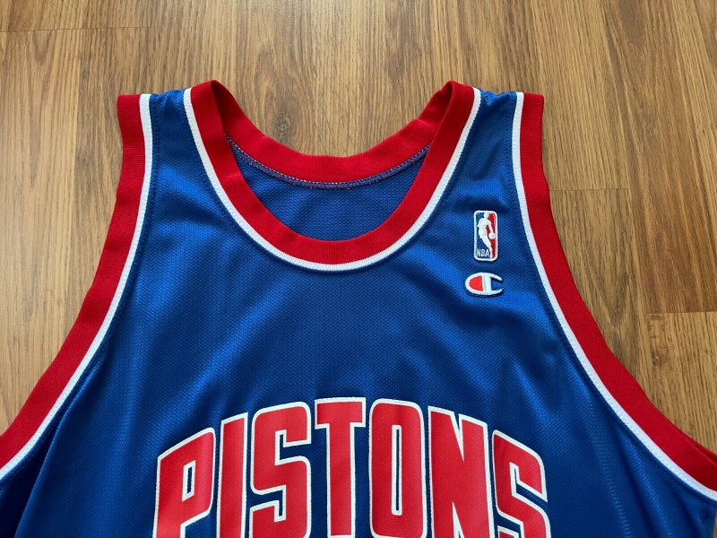VINTAGE MADE IN USA CHAMPION DETROIT PISTONS #33 HILL ALL SEWN JERSEY SIZE  IN 40