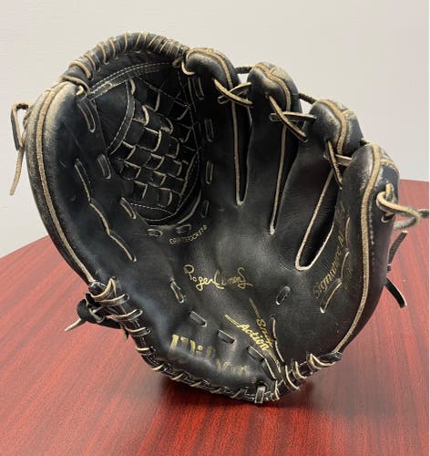 Wilson Signature 9000 -American Cowhide