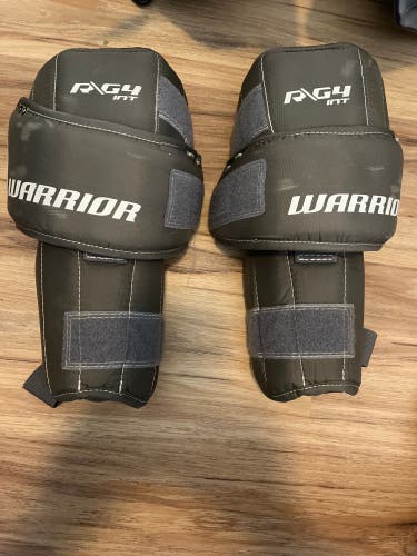 Used 31+1 Warrior  Ritual G4 Goalie Leg Pads