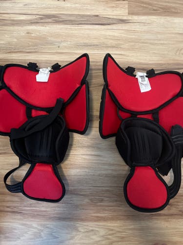 CCM Senior goalie knee pads