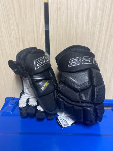 Bauer ultrasonic hockey gloves