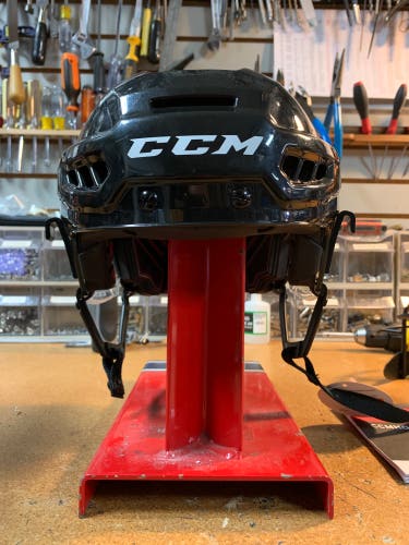 New Small/Medium CCM  FL500 Helmet