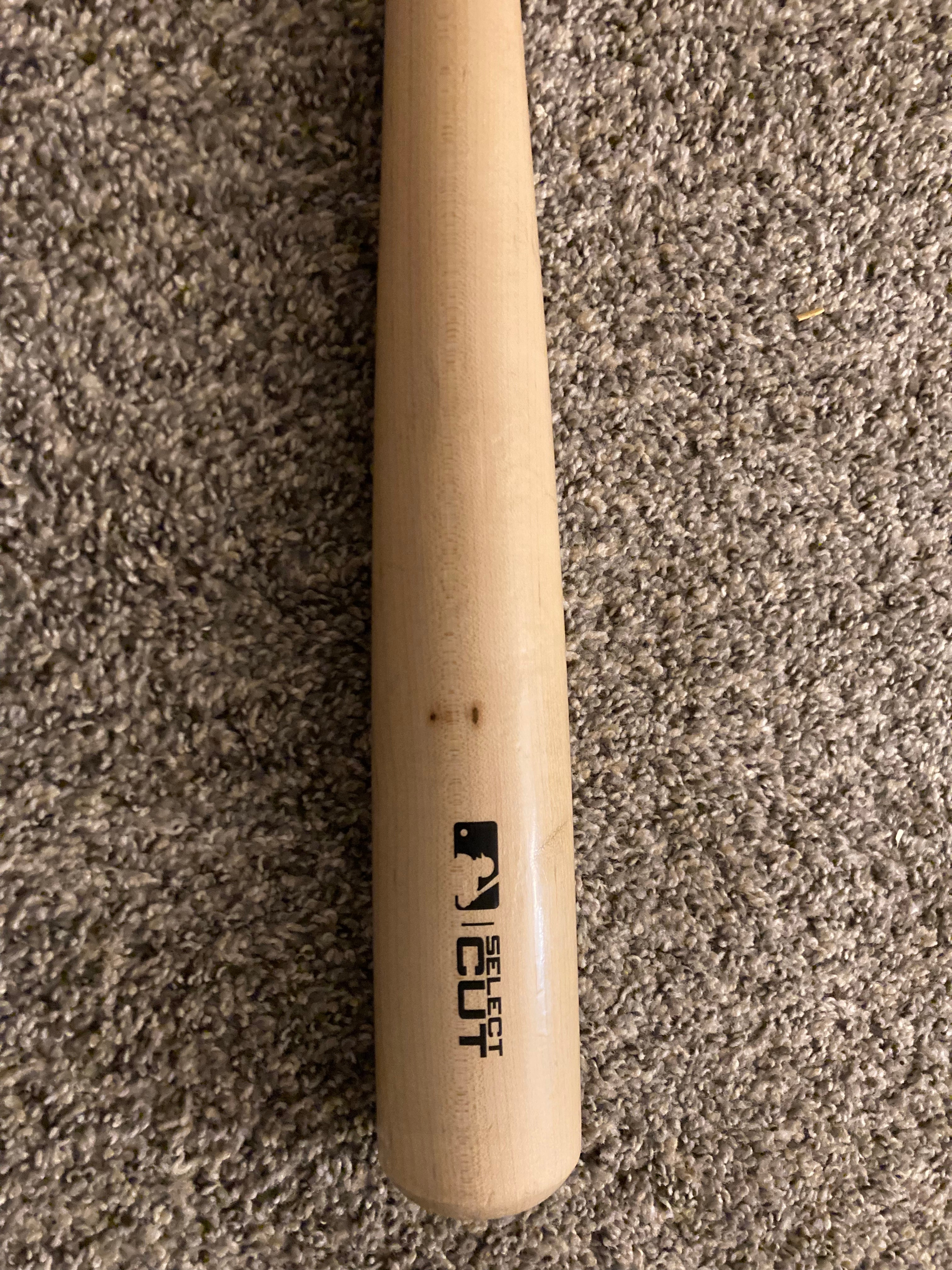 33"/30 oz, Black Louisville Slugger Series 3 Genuine Maple C271 Baseball Bat 