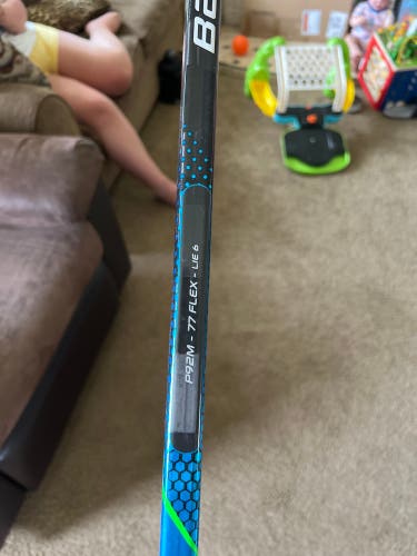 Senior Left Hand P92M  Nexus Geo Hockey Stick