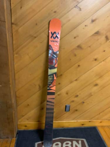 New Men's 2020 Volkl All Mountain Revolt 95 Skis Without Bindings