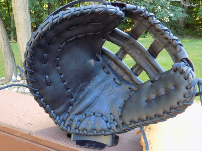 Used Wilson Left Hand Throw First Base A2000 Softball Glove 12.25"