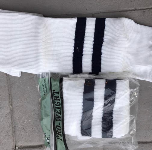 Set of Home and Away Senior Pro Weight Knit Socks