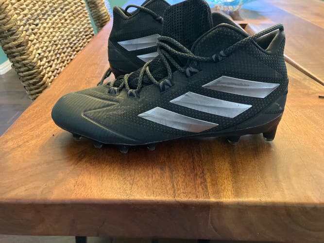 Men's Molded Cleats Low Cut Freak X carbon Mid