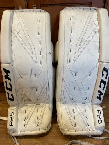 Used 26" CCM Premier P2.5 Goalie Leg Pads