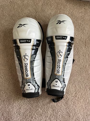 Reebok SC4 Shin Pads
