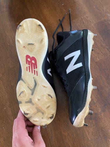 New Balance Baseball Cleats
