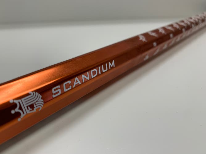 Brine Swizzle Scandium Men's Attack Shaft 30" - Orange/White - Brand New!!!