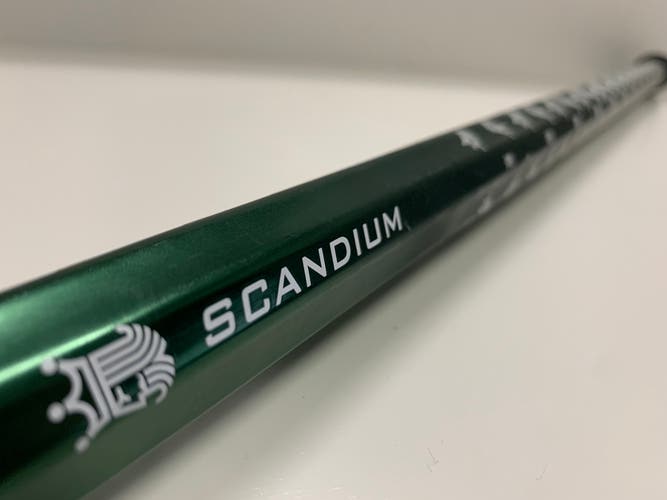 Brine Swizzle Scandium Men's Attack Shaft 30" - Green/White - Brand New!!!