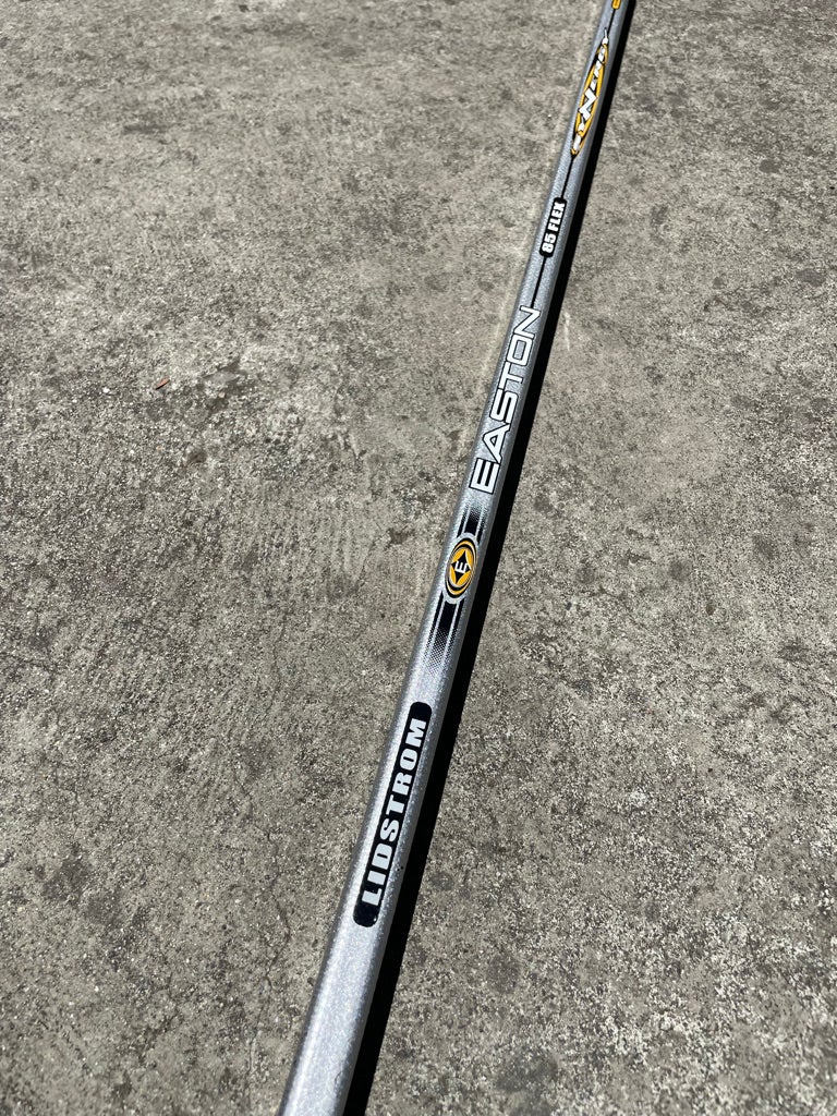 Original Easton Synergy - LH Lidstrom 85flex