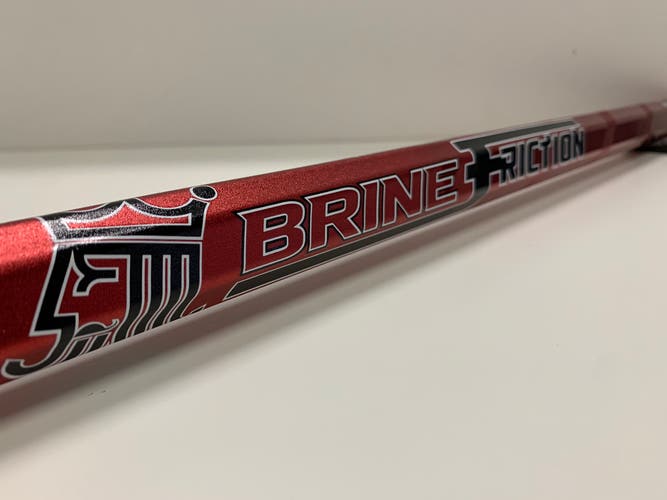 Brine F55 Men's Attack Shaft 30" - Red/Black - Brand New!!!