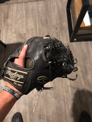 Rawlings heart of the hide 11.5