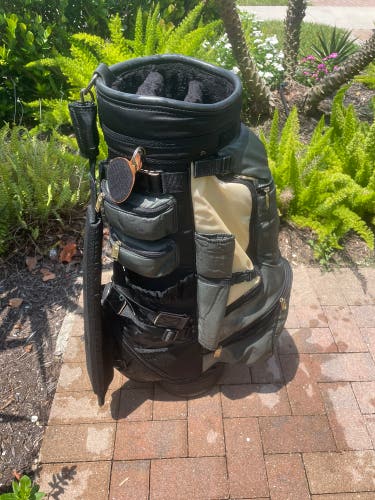 Golf cart bag by Bullet Golf  With 6 Club dividers