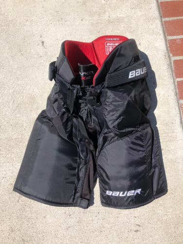 Senior Medium Bauer Vapor X80 Hockey Pants