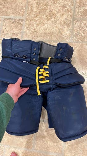 Custom pro stock Vaughn goalie pants
