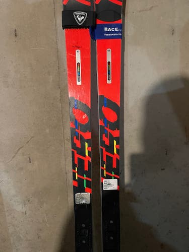 Used Unisex 2021 Rossignol Racing Hero Athlete GS Skis Without Bindings