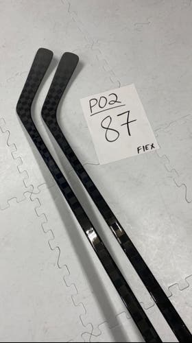 Senior(2x)Right P02 Lidstrom 87 Flex PROBLACKSTOCK Nexus 2N Pro Hockey Stick