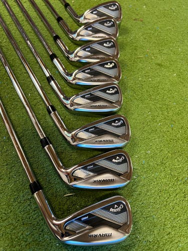 Men's Right Handed Stiff Flex Steel Shaft Mavrik Pro Iron Set