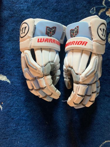 Ohio Machine Used Warrior Lacrosse Gloves 13"