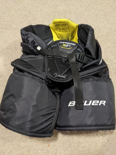 Junior Used Medium Bauer supreme s27 Hockey Goalie Pants