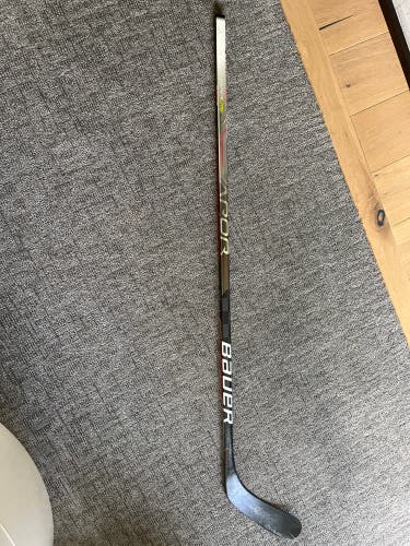 Intermediate Left Hand Vapor Hyperlite Hockey Stick
