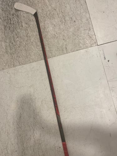 LOGAN COOLEY 3rd Overall Draft Pick Jetspeed FT4 Pro Hockey Stick